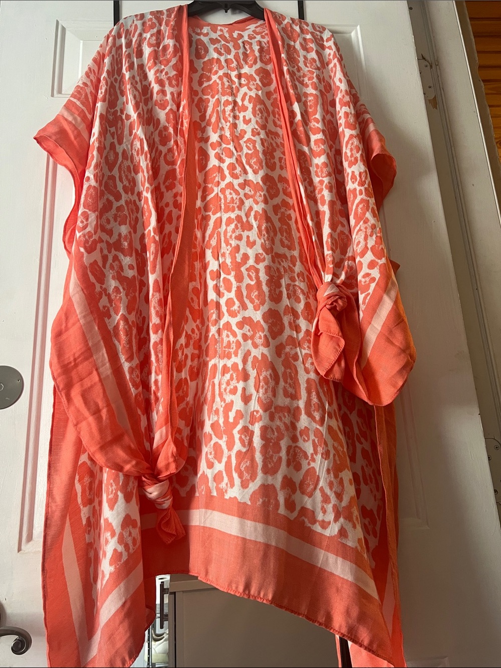 Lana roux one size Coral White Leopard Print Kimono Cover-Up
